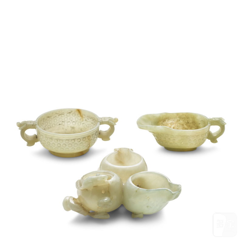 清及更晚 龍耳玉杯兩件及石榴形水丞一件 | THREE CARVED JADE CUPS